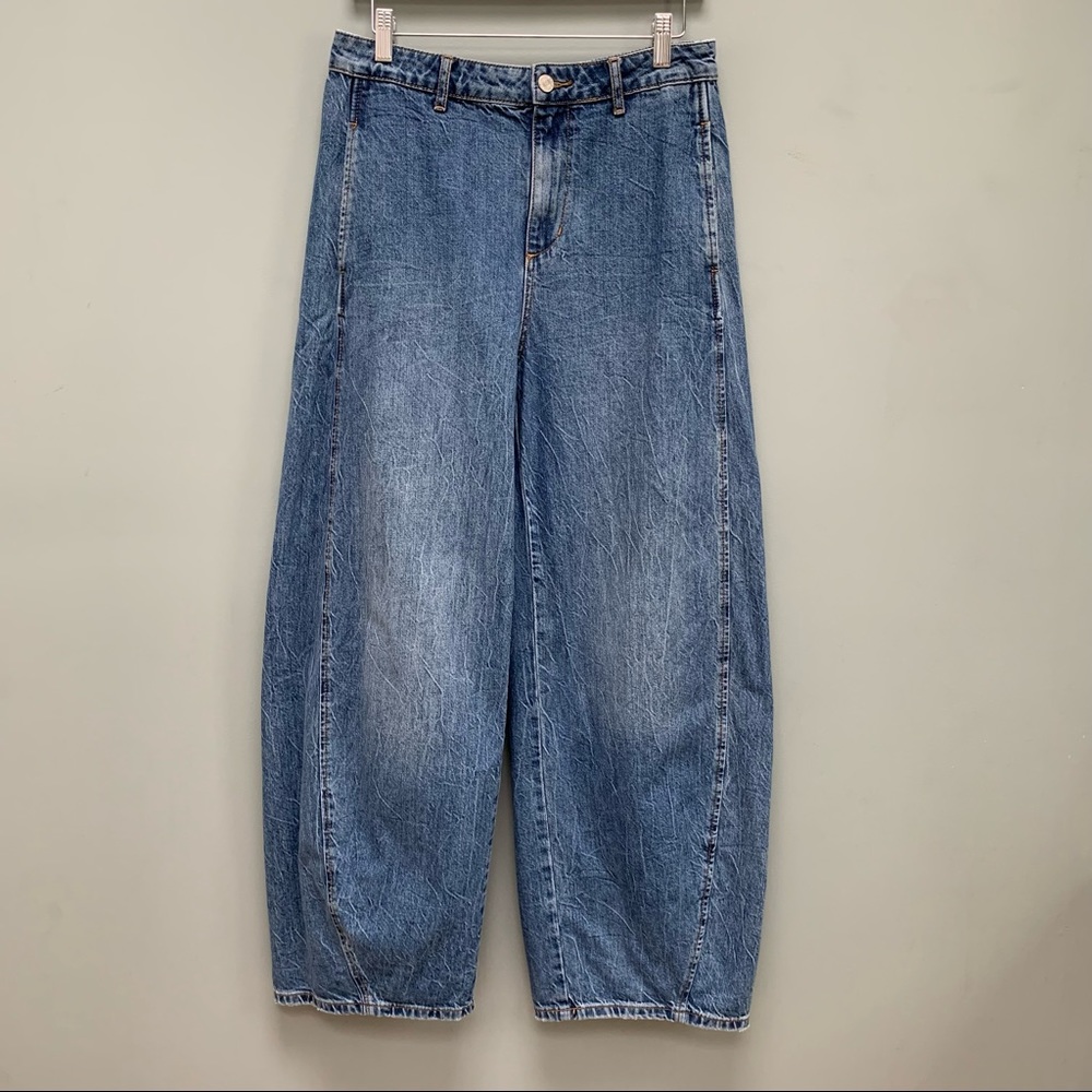 Urban Outfitters BDG Wide Leg High Waist Jeans